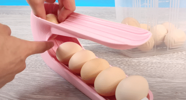 3D Printable Eggs rotary Dispenser